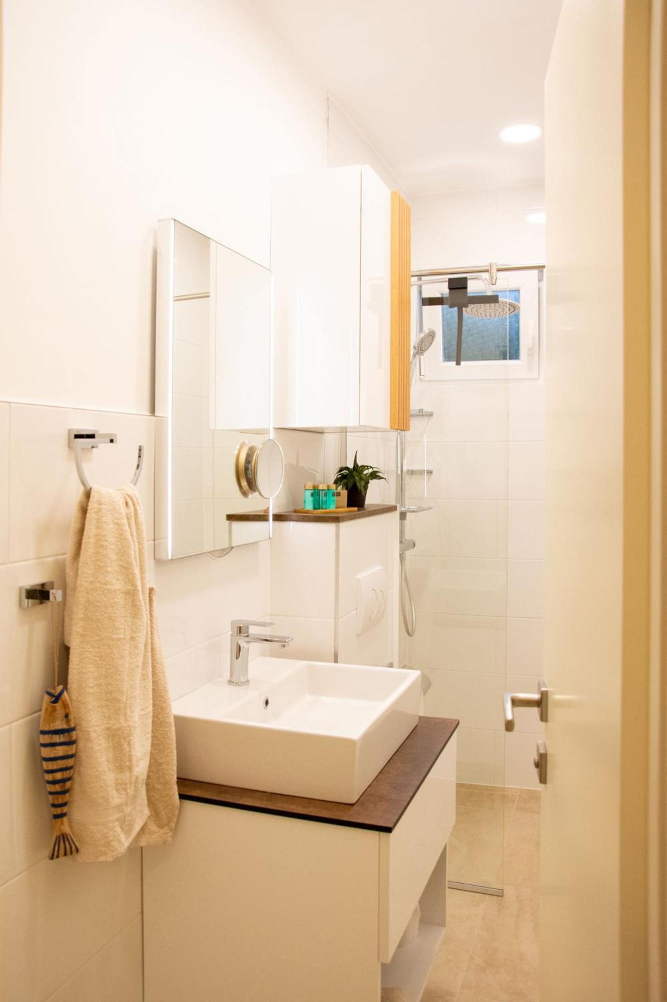 Joell Apartments Lokva Rogoznica Bagian luar foto