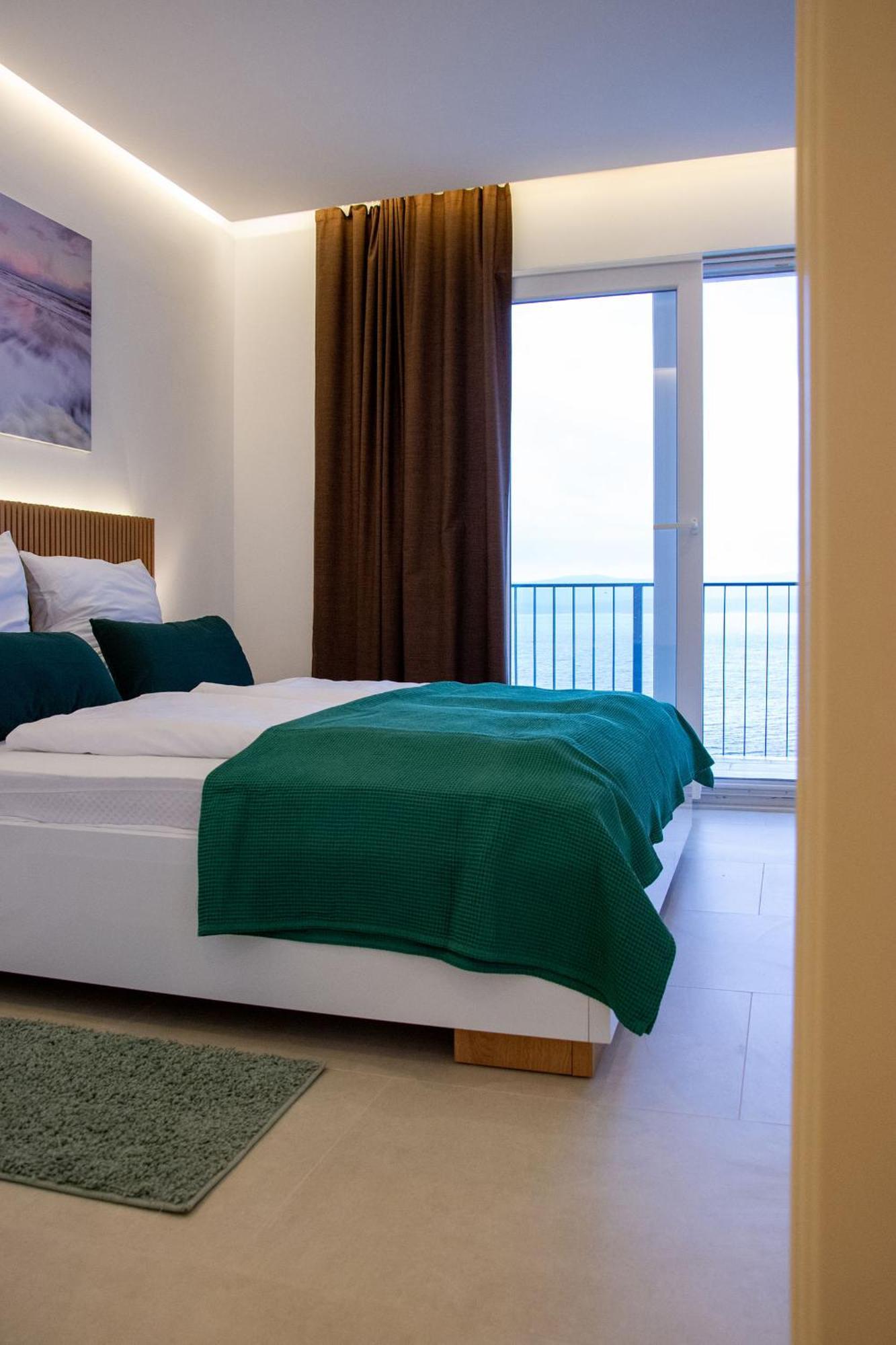 Joell Apartments Lokva Rogoznica Bagian luar foto