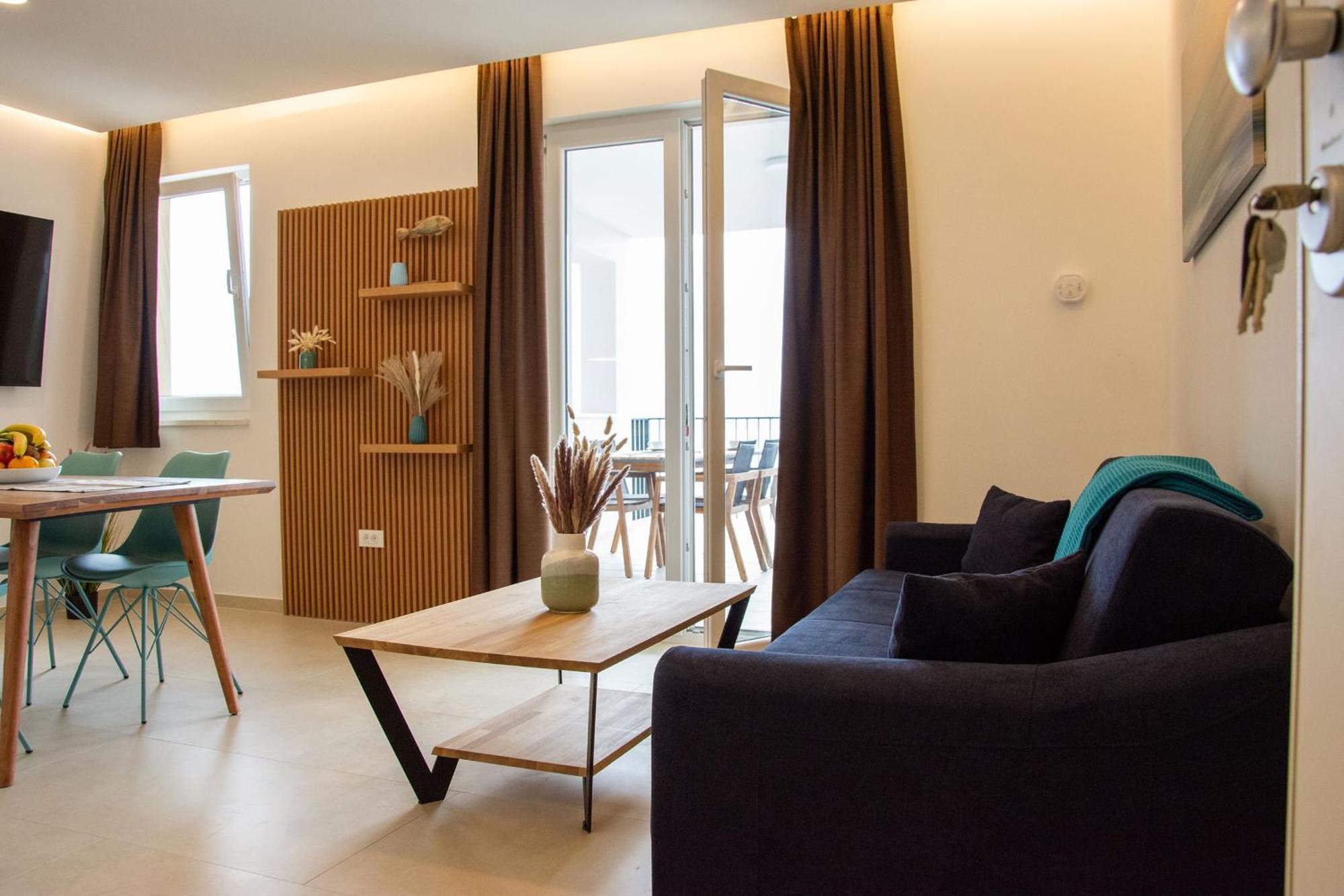 Joell Apartments Lokva Rogoznica Bagian luar foto