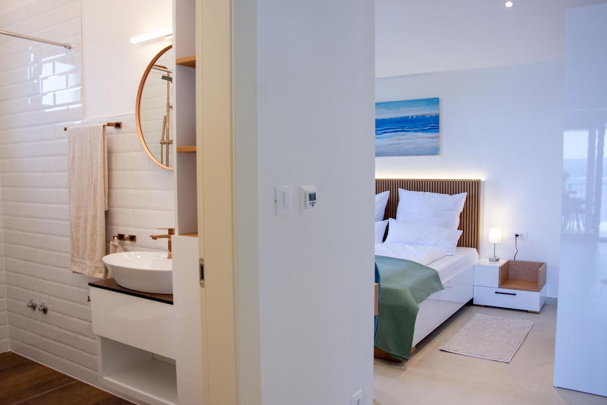 Joell Apartments Lokva Rogoznica Bagian luar foto